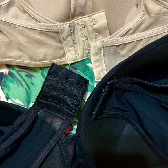 Two Maiden Form bras . One black and one beige, both are size 38C . - Picture 2 of 7